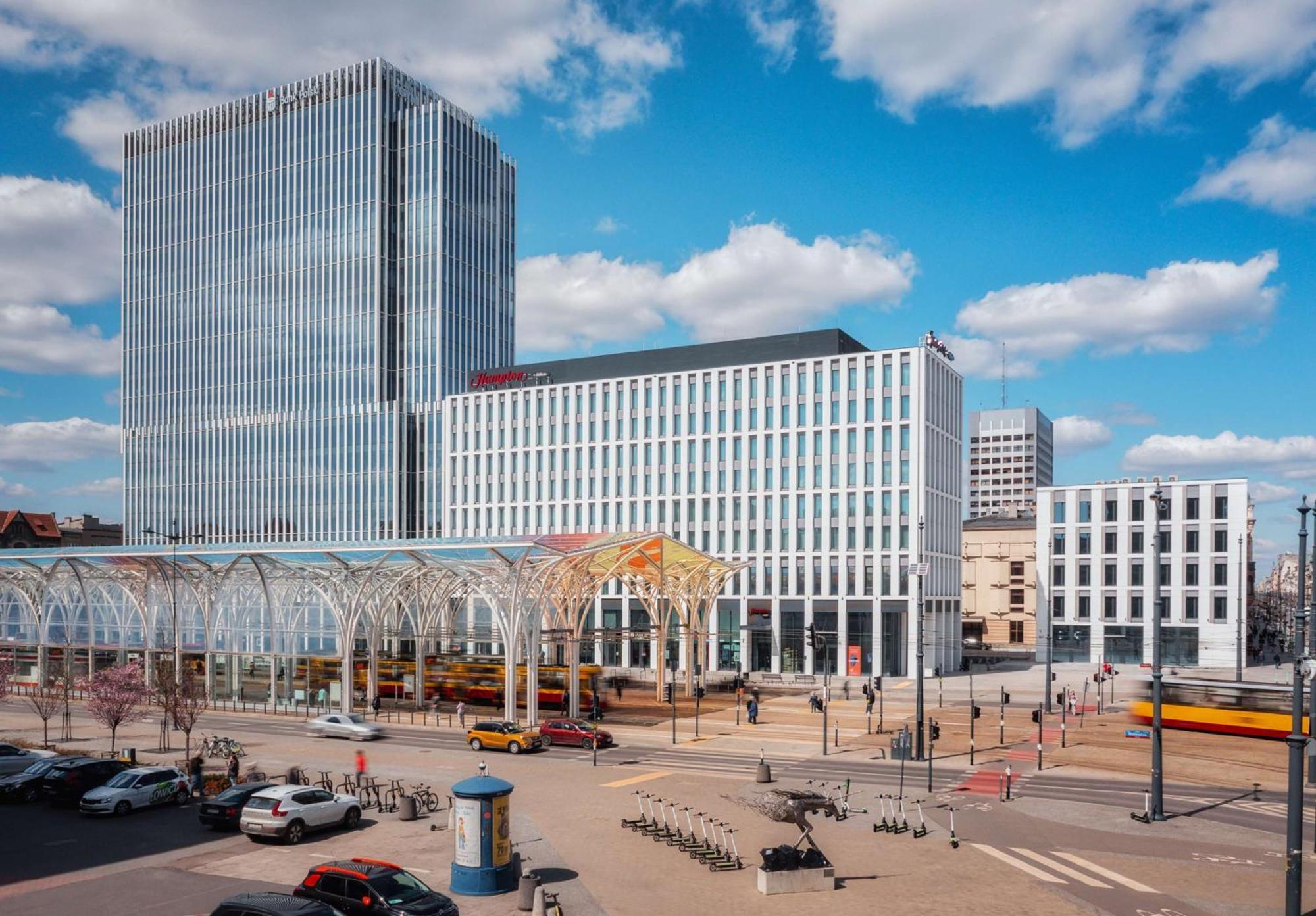 Hampton By Hilton Lodz City Center Bagian luar foto